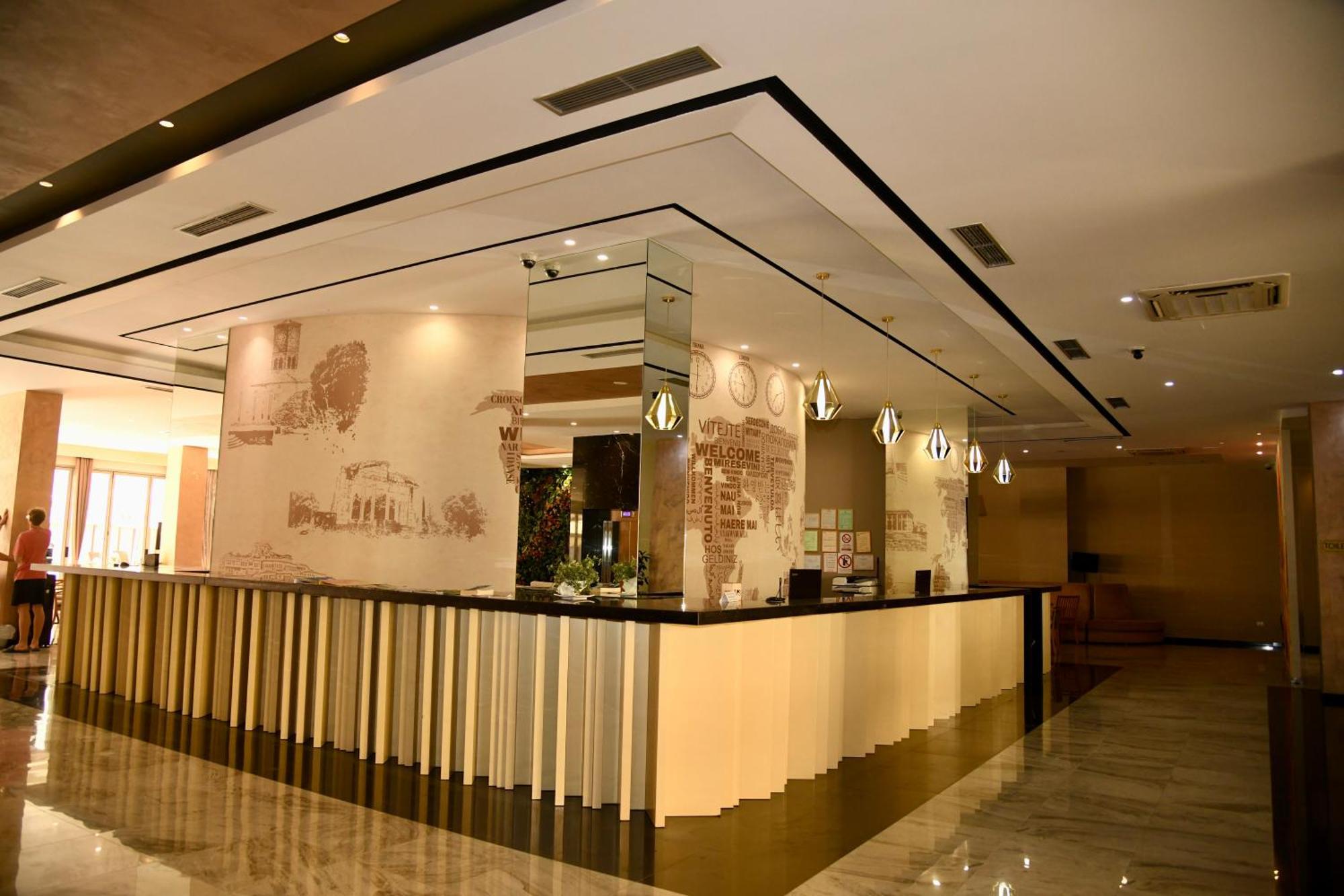 Horizont Hotel دراس المظهر الخارجي الصورة
