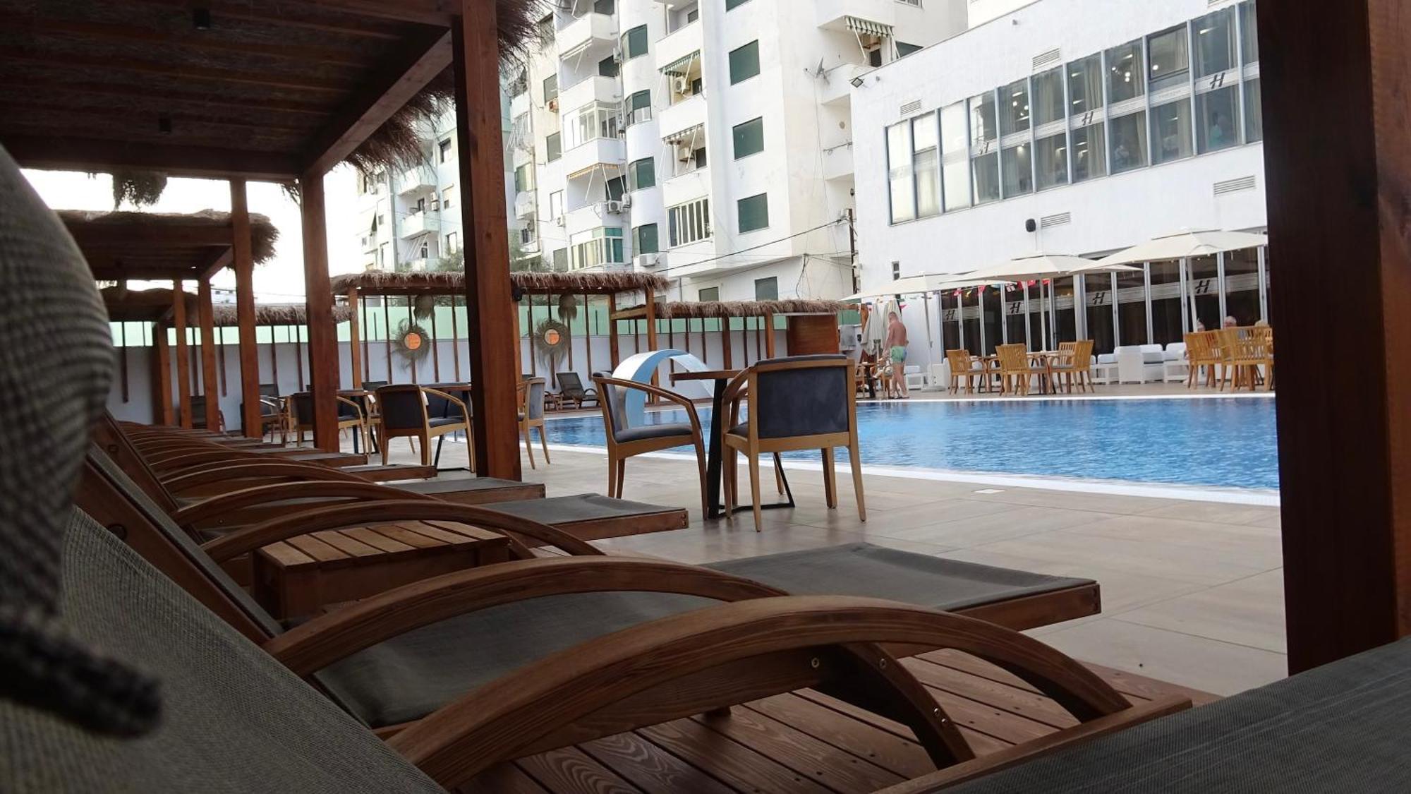 Horizont Hotel دراس المظهر الخارجي الصورة
